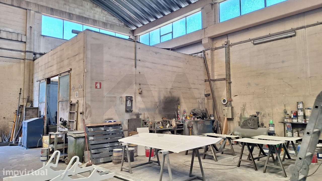 Unidade Industrial de Excelência: Armazém com Ponte Rolante + Lote de - Grande imagem: 3/20