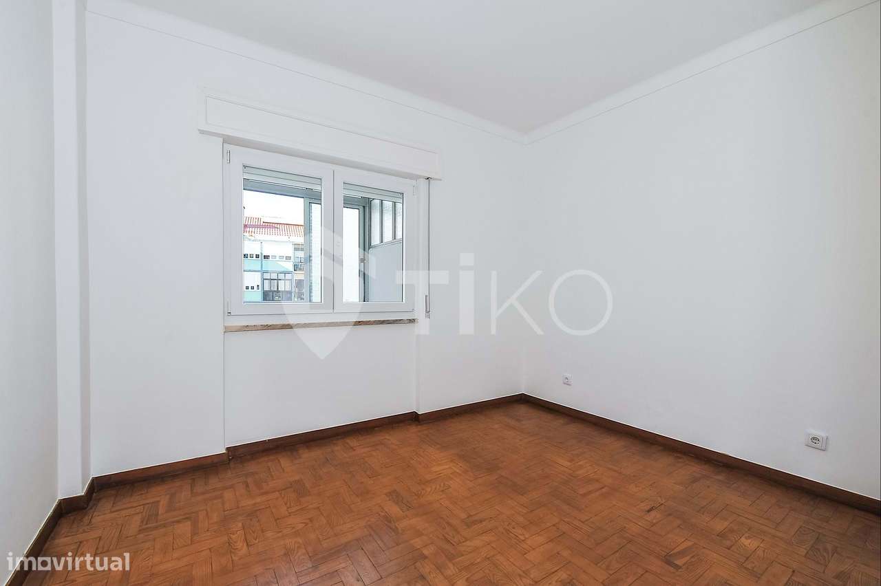 Apartamento T3 renovado no Montalvão, Setúbal-23