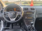 Toyota Avensis 2.0 Premium - 5