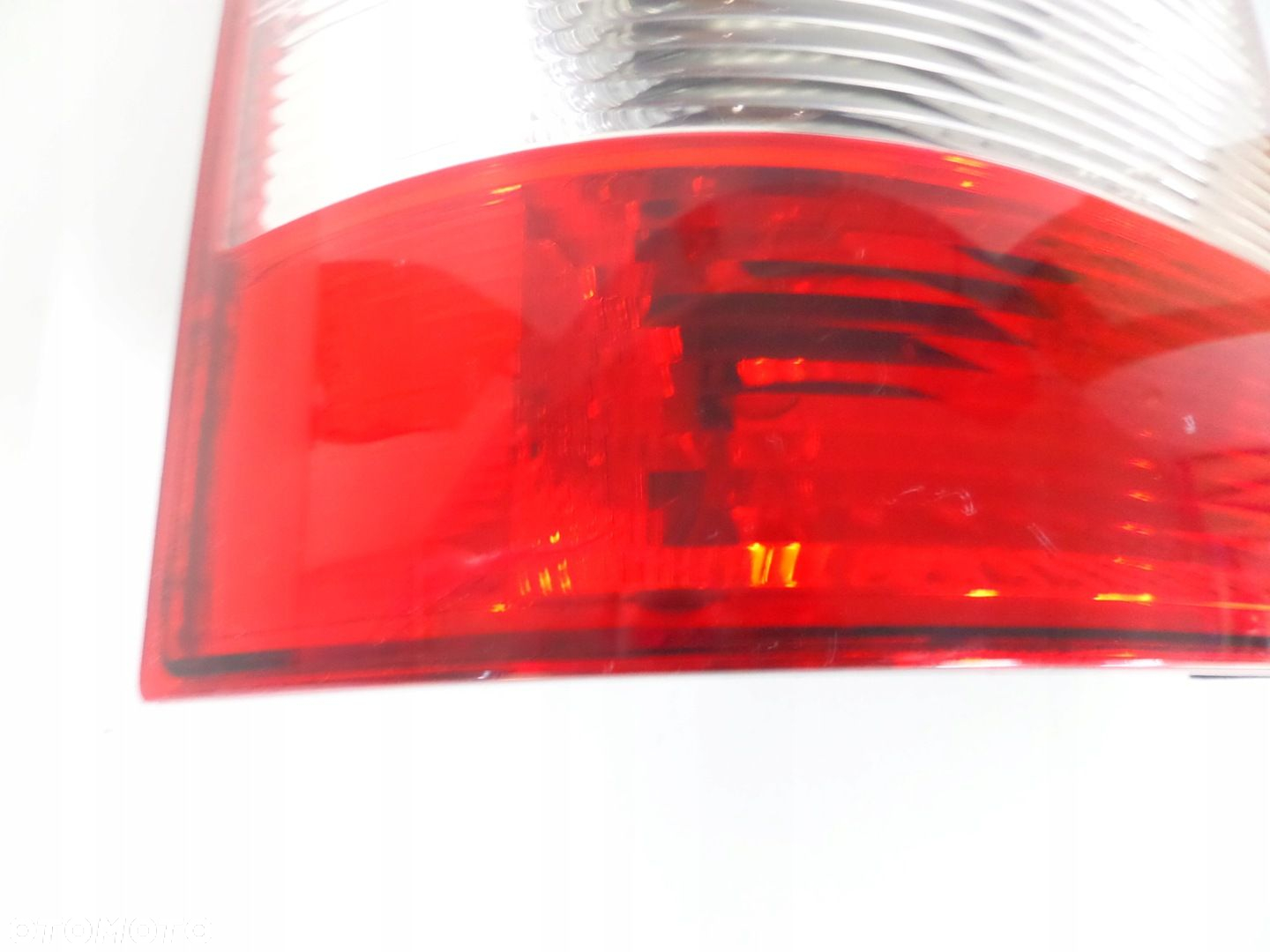 Lampa tylna tył lewa VW T5 LIFT 09- - 4