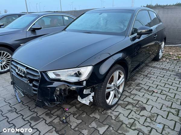 Audi A3 2.0 TDI DPF Attraction S tronic - 4