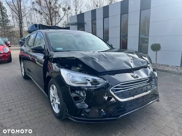 Ford Focus 1.0 EcoBoost Trend - 1