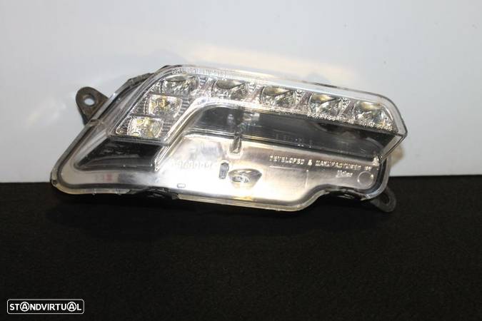 Farol Mercedes W212 - 2