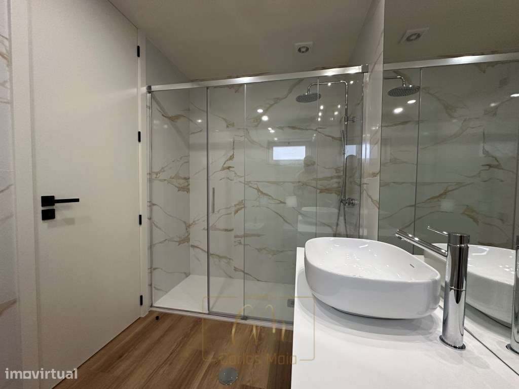 Apartamento T3 c/lugar de garagem-23