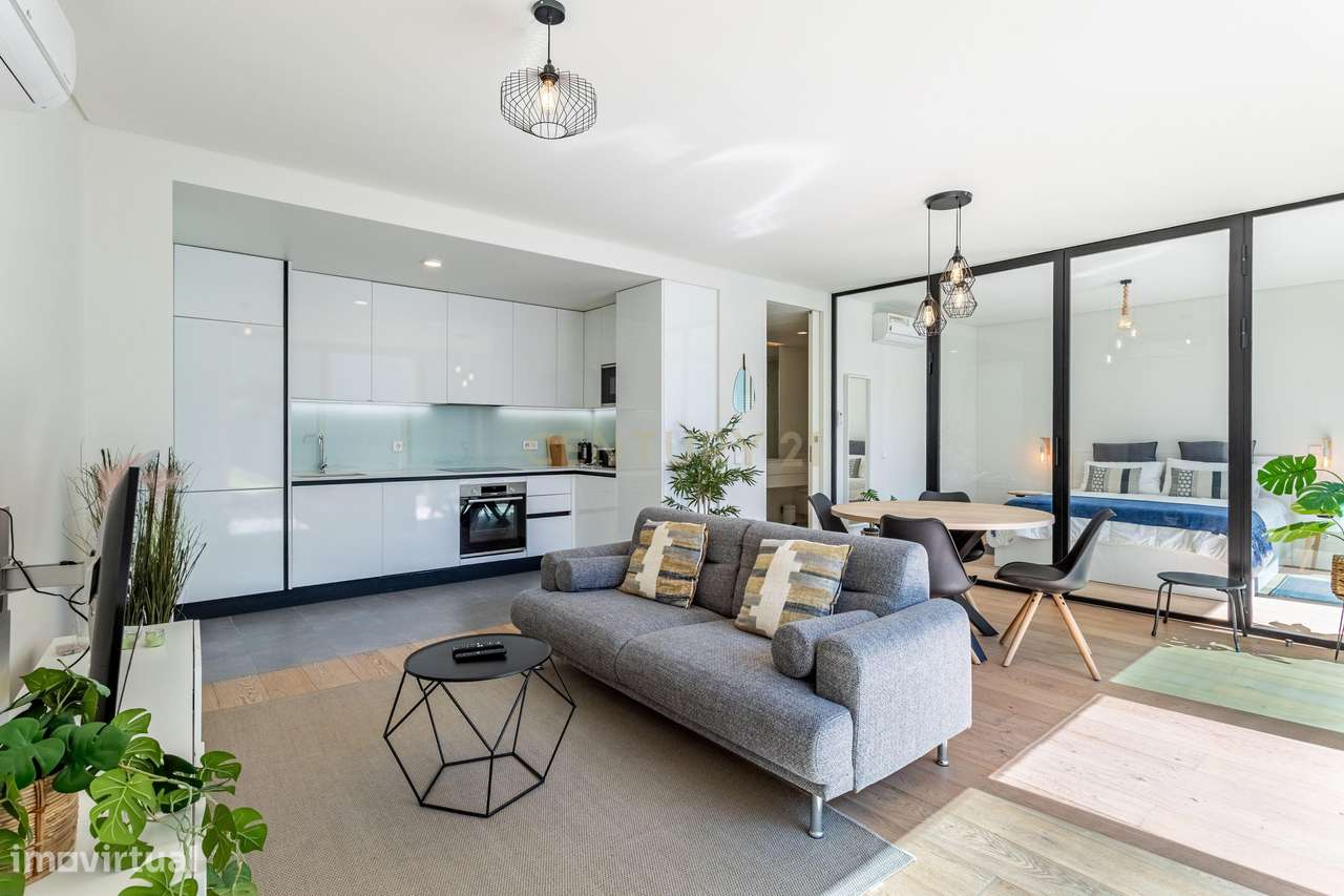 Luxuoso T1 Loft no Campo Grande, Lisboa - Grande imagem: 2/30