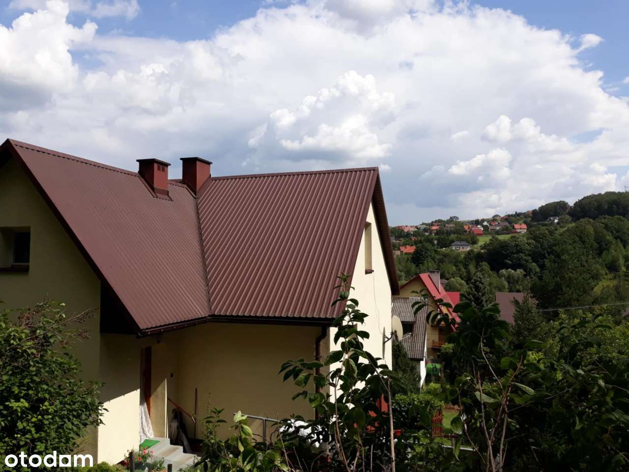 Wolnostojący dom z pięknym widokiem na góry w mieście - Pełny obrazek: 4/20