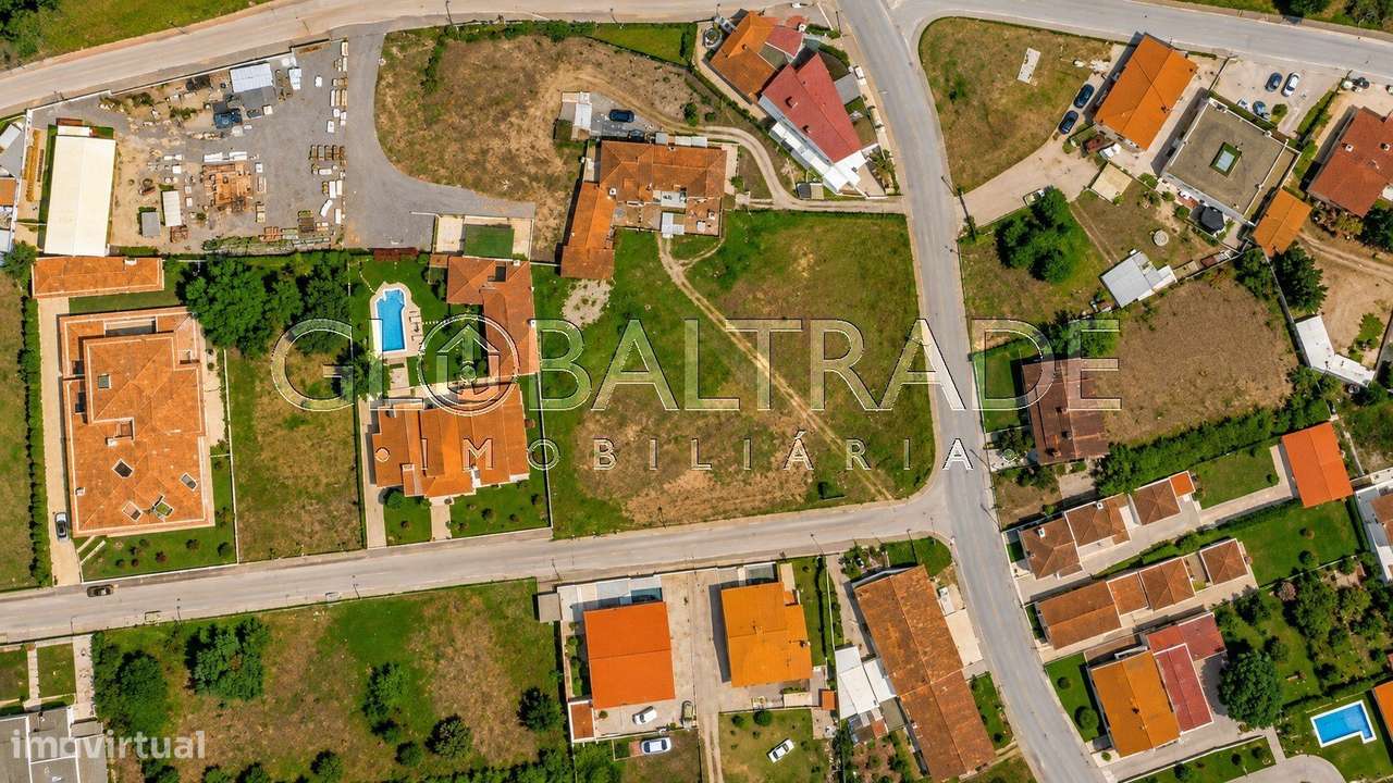 Lote Terreno 691m² em Duas Igrejas — Paredes-10