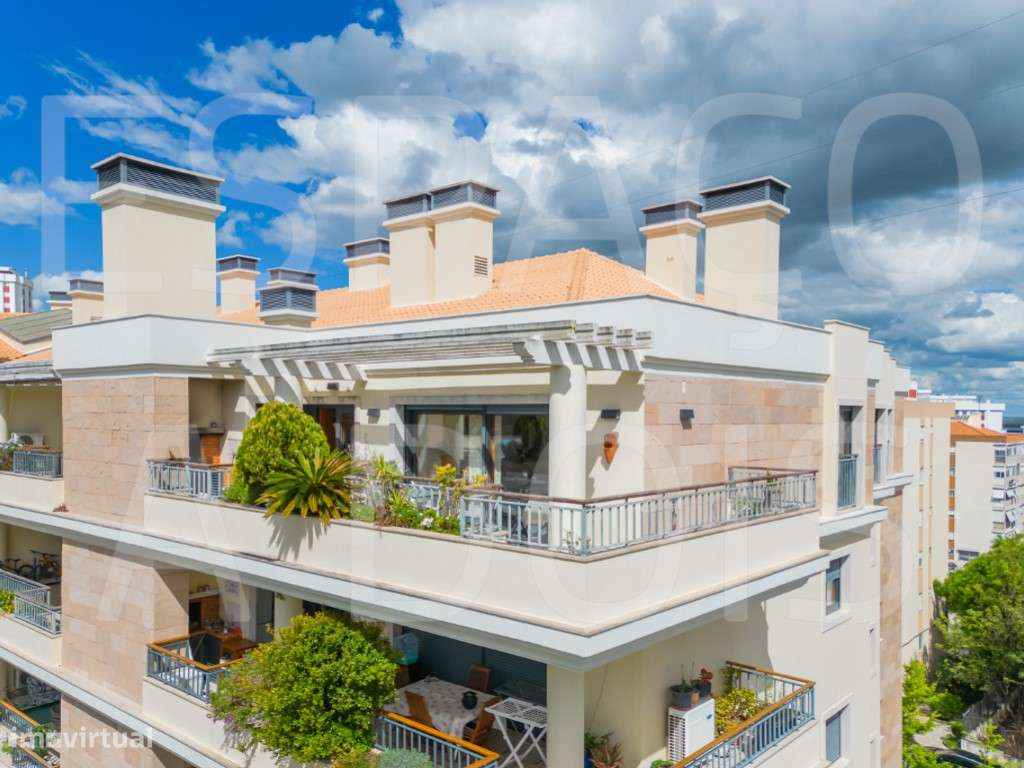 DESLUMBRANTE! Condomínio Privado com porteiro residente, vigilância...-34