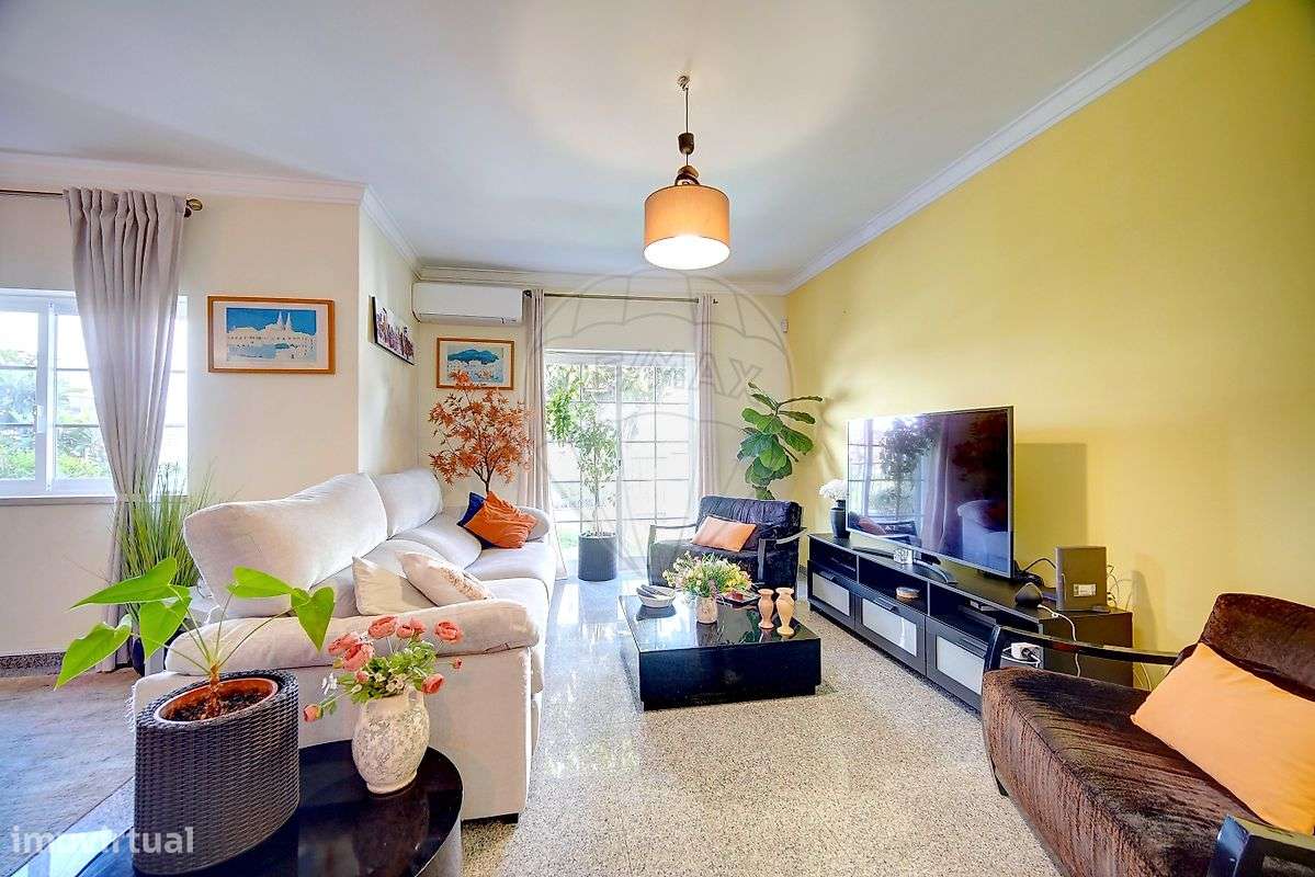 Moradia T4 para venda-13