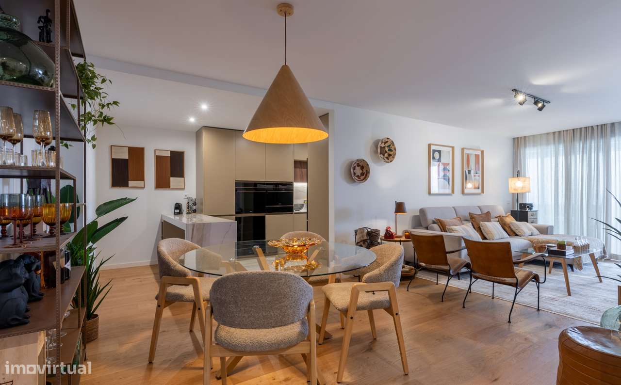 T3| 3 suites | 127 m² ABP | Varanda 60 m² | Piscina Privativa Aquecida-0