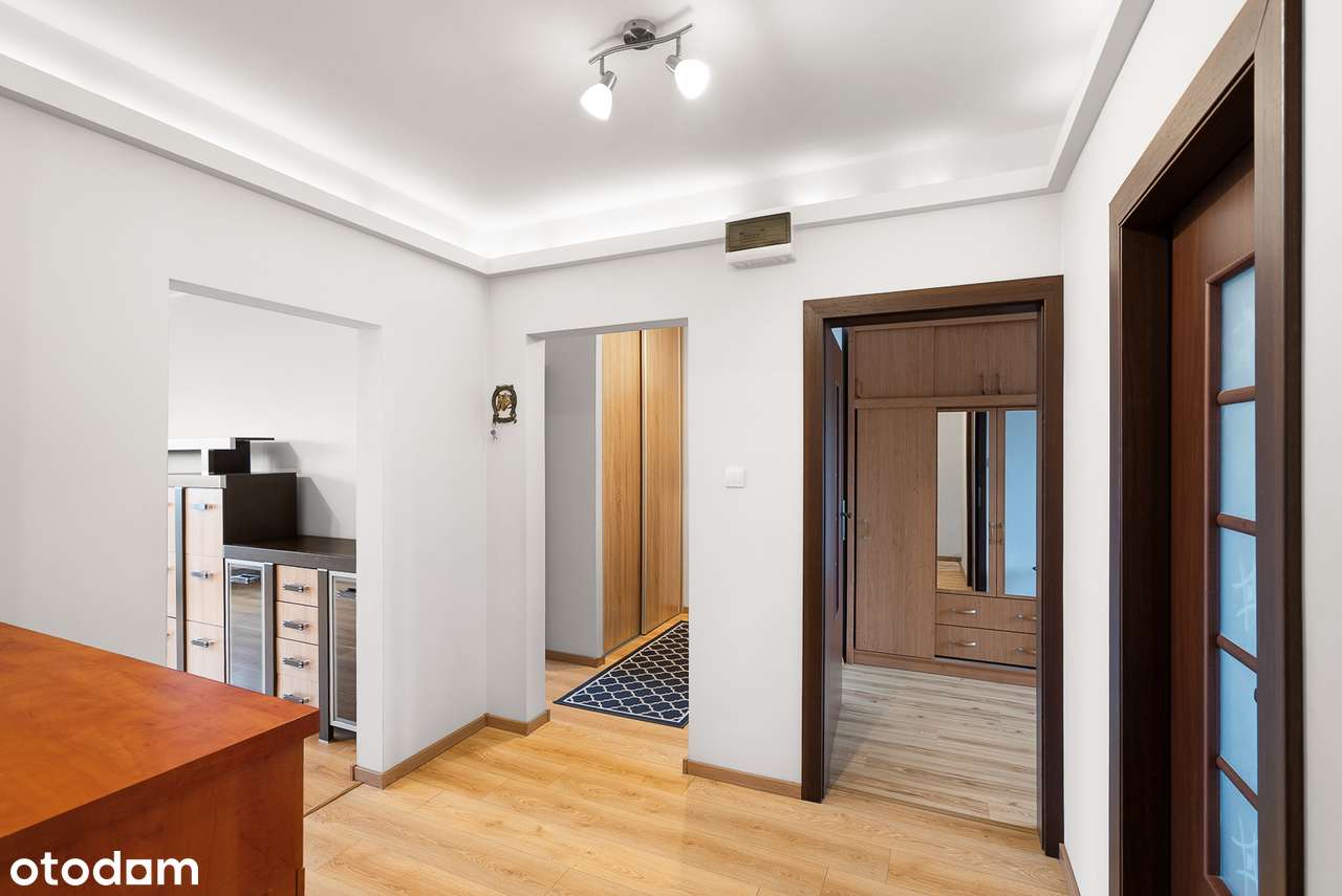 Piękne mieszkanie 4 pokoje i oddzielna kuchnia 77,30 m2-12