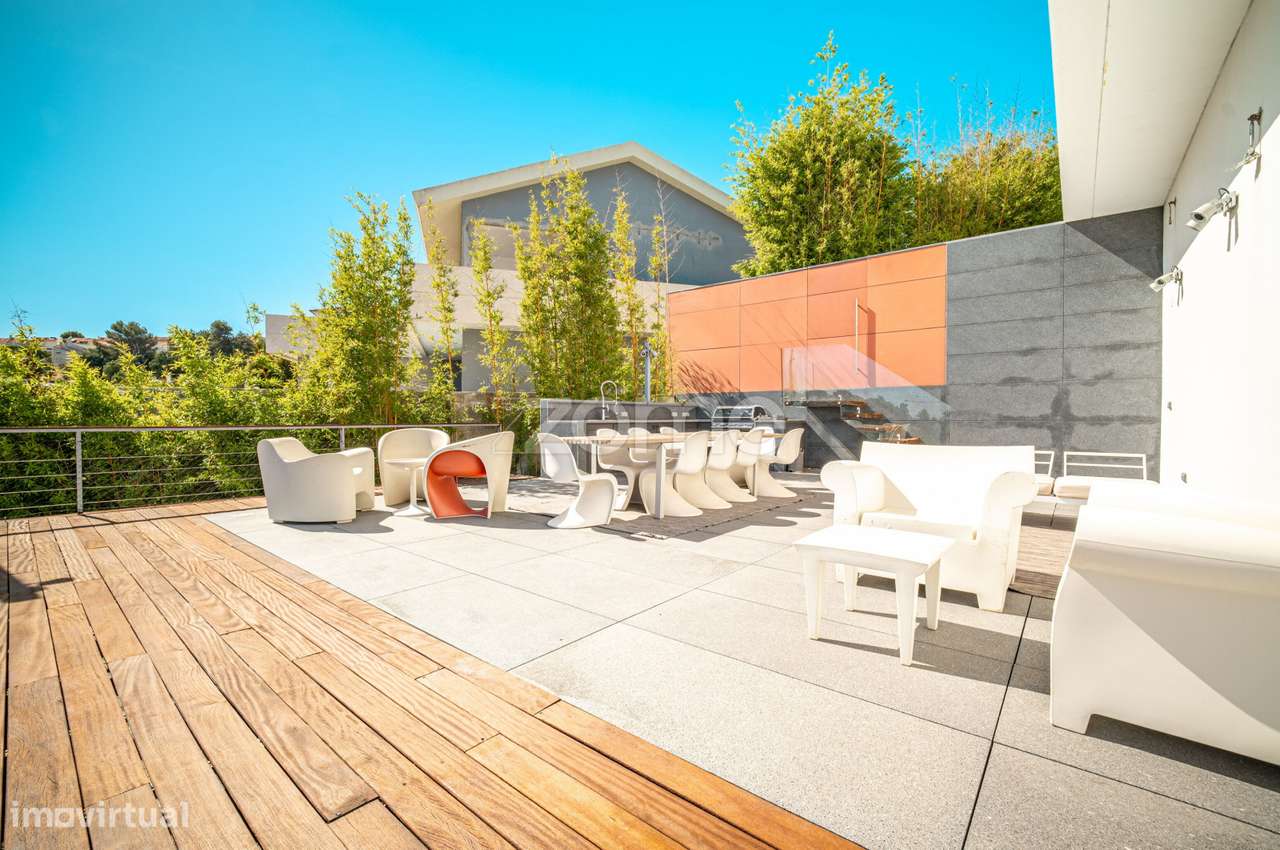 Exclusiva Moradia de Luxo T5+1 com Vista Mar | Lote de 960 m²-37