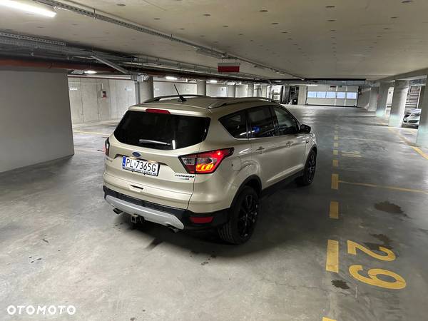 Ford Escape 2.0 EcoBoost AWD Titanium - 12