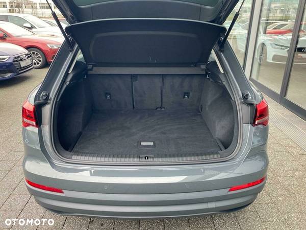 Audi Q3 35 TFSI S tronic - 9