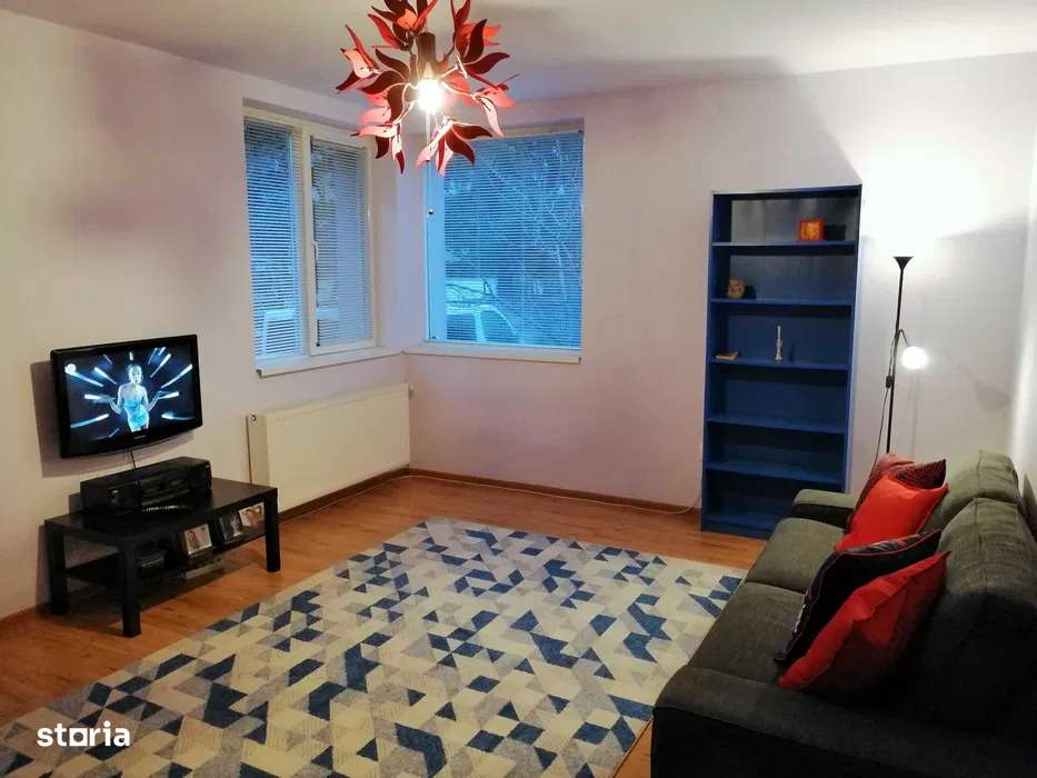 OPORTUNITATE Casă de închiriat cu 4 camere, 2 bai - Calea Lipovei - Imagine principală: 5/8