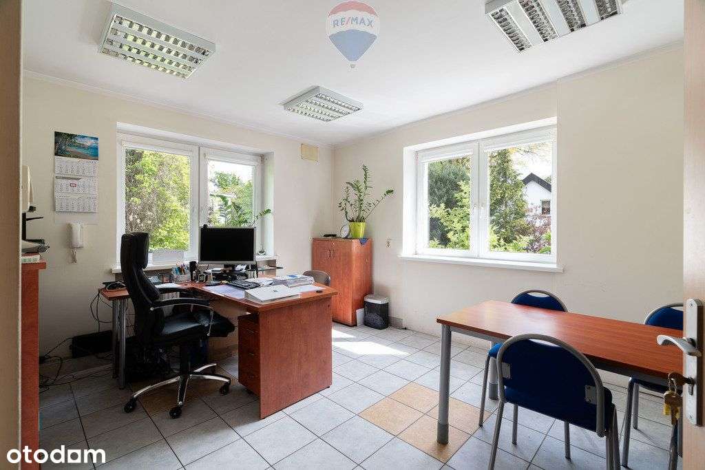 Kaźmierz, dom na firmę, parking, duży potencjał - Pełny obrazek: 5/17