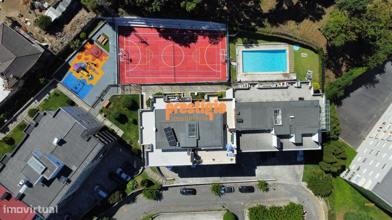 Apartamento T3 com piscina, varanda e ar condicionado-24