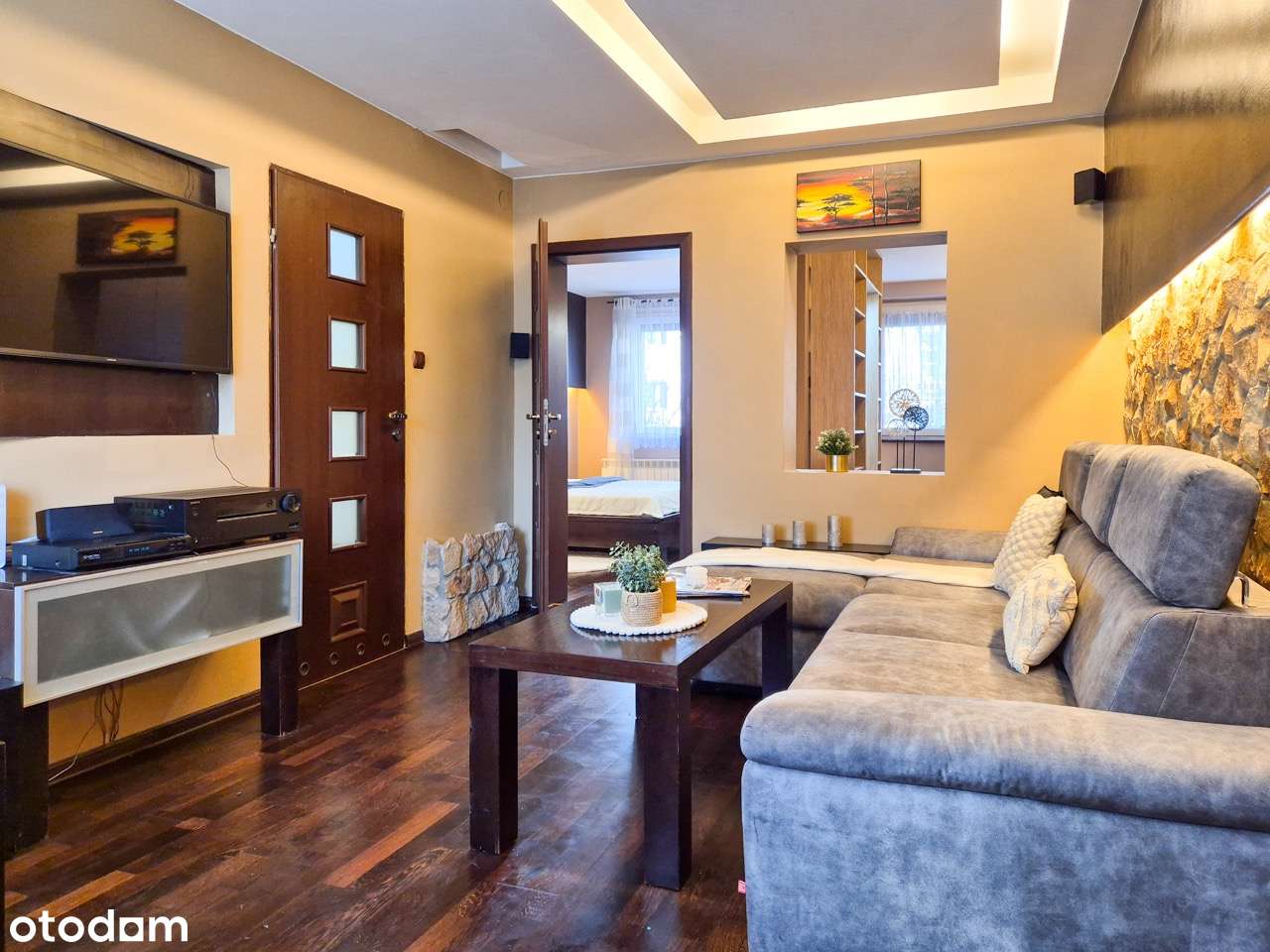 Przestronne 2-pokojowe mieszkanie z loggią i garderobą-6