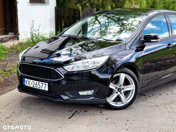 Ford Focus 1.0 EcoBoost 99g Trend Sport - 24