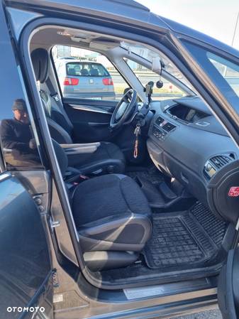 Citroën C4 Grand Picasso 2.0 HDi Exclusive - 27