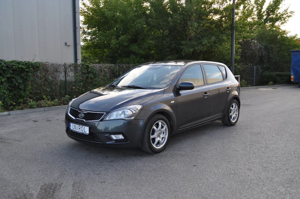 Kia Ceed I 2012
