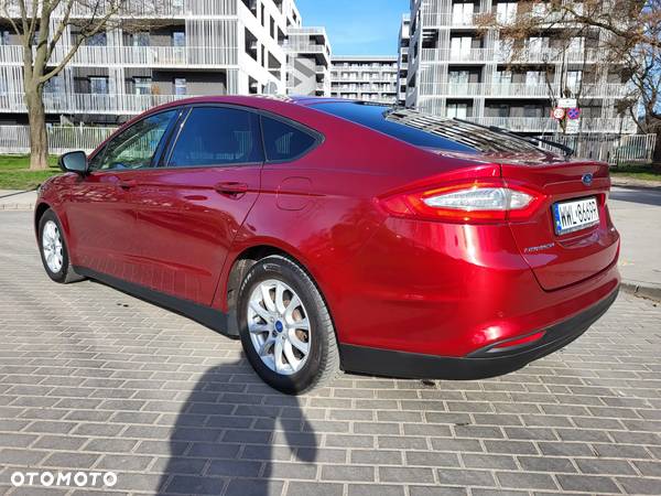 Ford Mondeo - 32