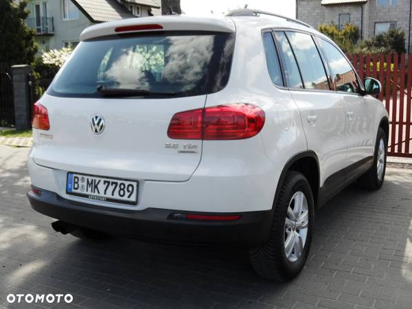 Volkswagen Tiguan - 15