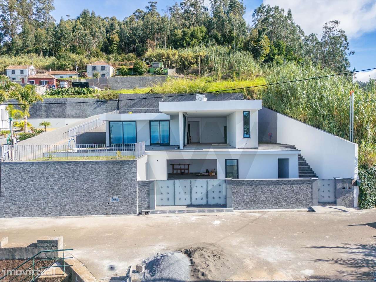 Moradia T3 Moderna com Vista Mar – Arco da Calheta - Grande imagem: 5/60