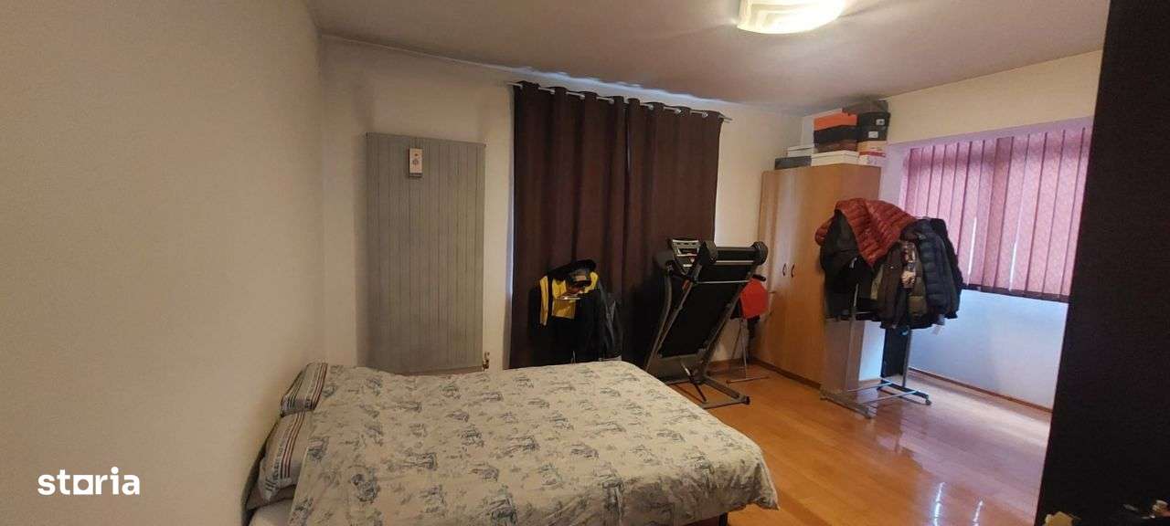 De vanzare casa in zona Papiu-str. Borzesti - Imagine principală: 4/5