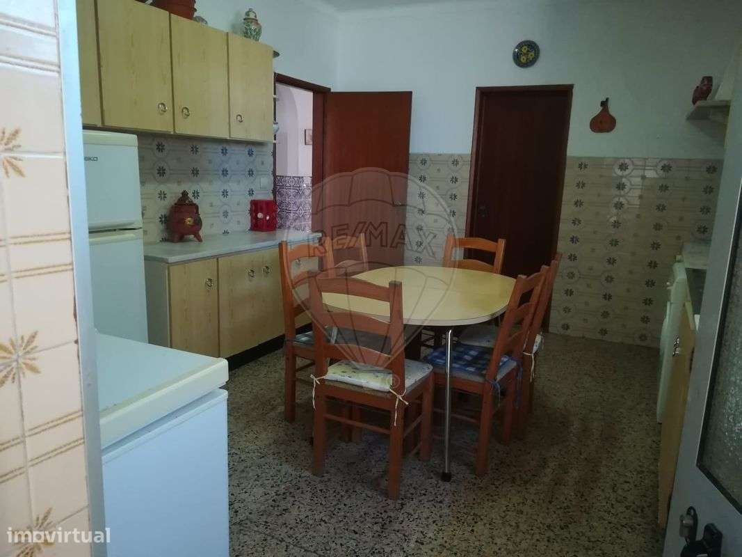 Moradia T5 para venda-17