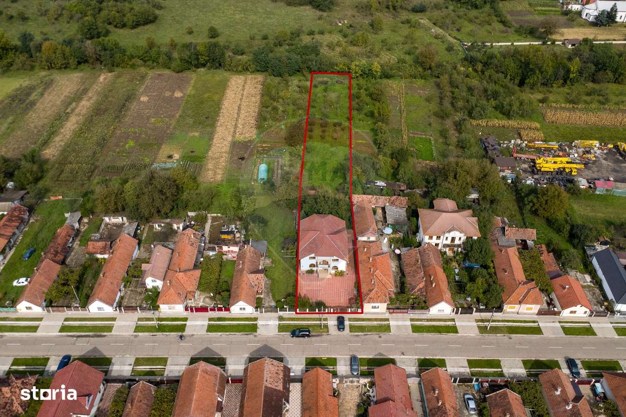 Vila /Pensiune 6 camere in Cristur, jud Hunedoara - Imagine principală: 2/20