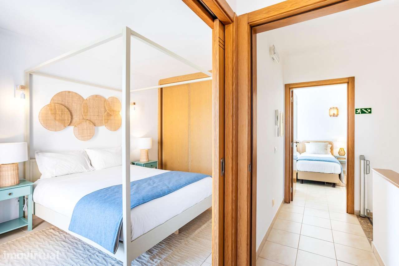 Moradia Geminada T2+1 em Condomínio de Luxo no Algarve-27