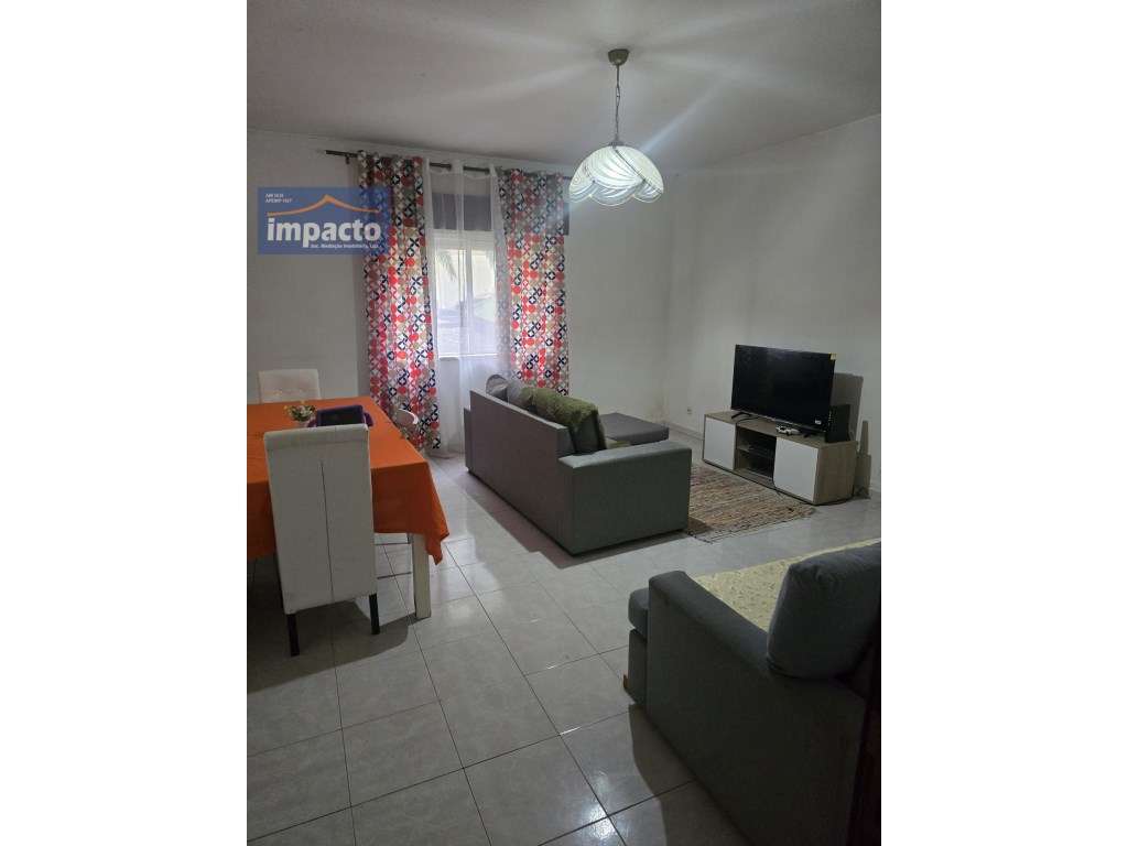 T2 CHABITAL, Bom estado de conservação, Alhandra-9