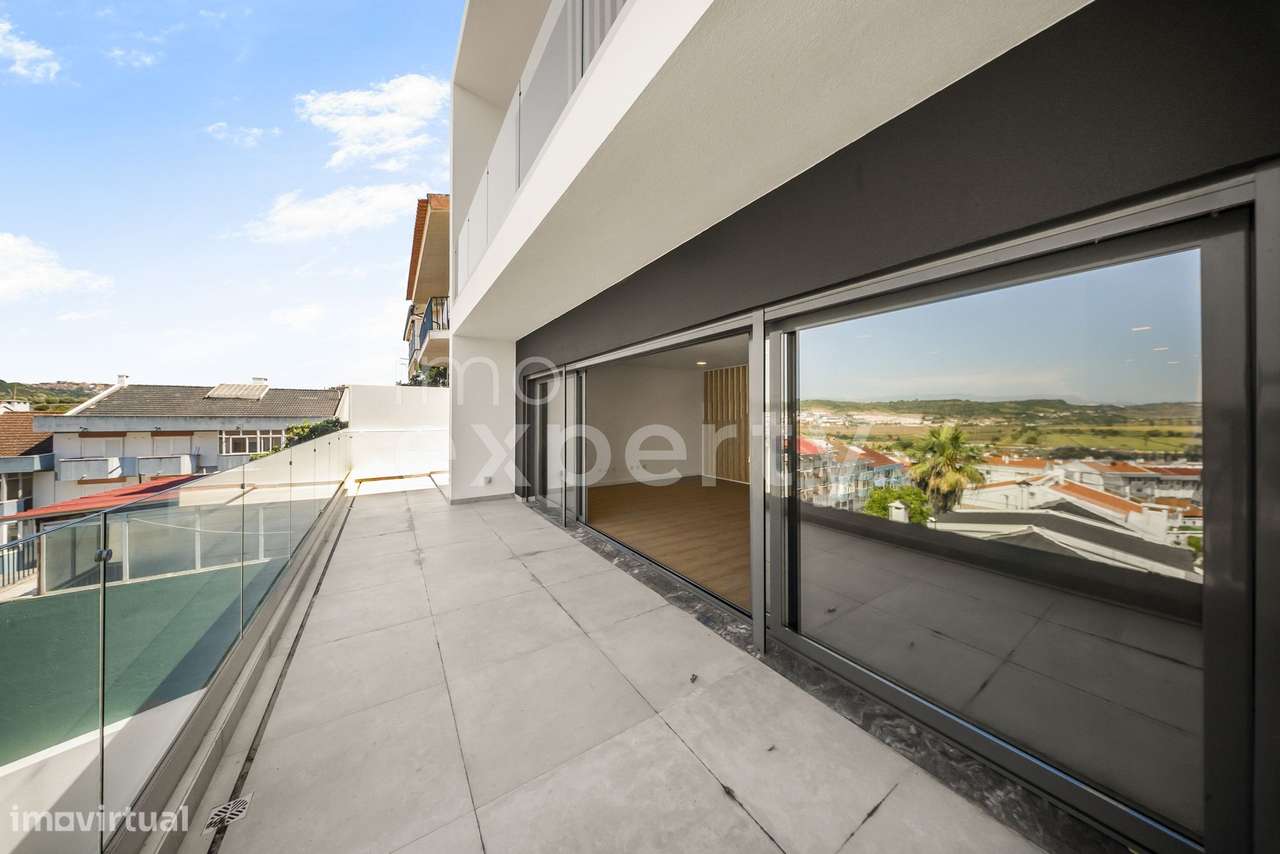 Moradia T5 de Luxo com piscina na Mealhada, Loures-13