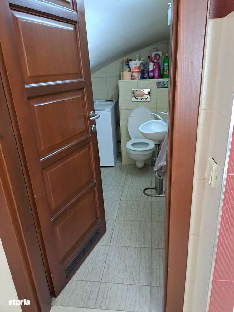 Casă P+E în cartierul Tineretului 3 camere, 2 băi, living, bucătărie-14