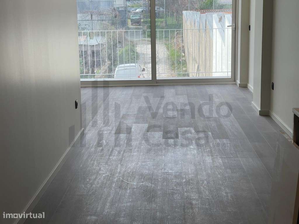 Vende-se T1 Centro Histórico- Braga-18