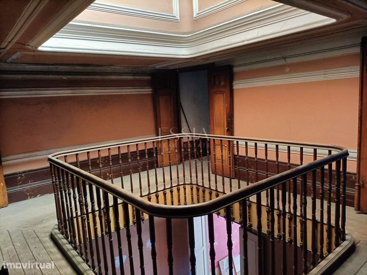 Prédio Reconstrução Investimento Porto | Prédio Praça República-11