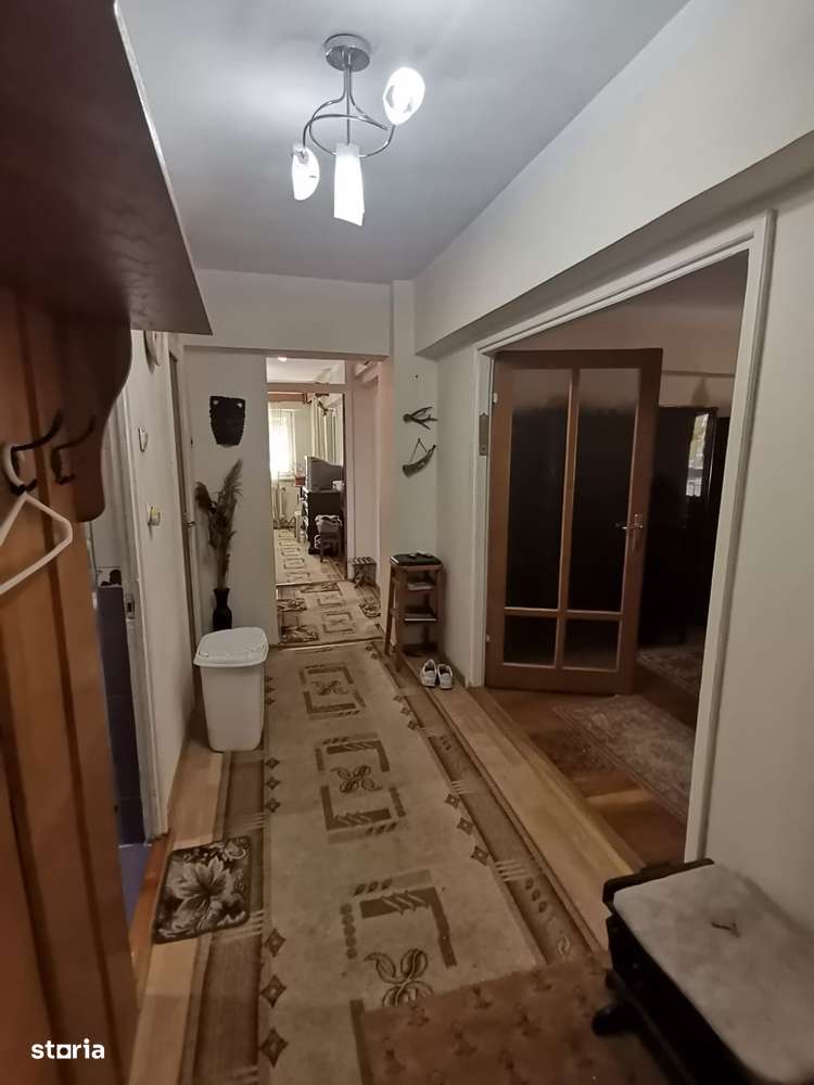 Persoana fizica vand apartament 3 camere, central Alba Iulia - Imagine principală: 2/8