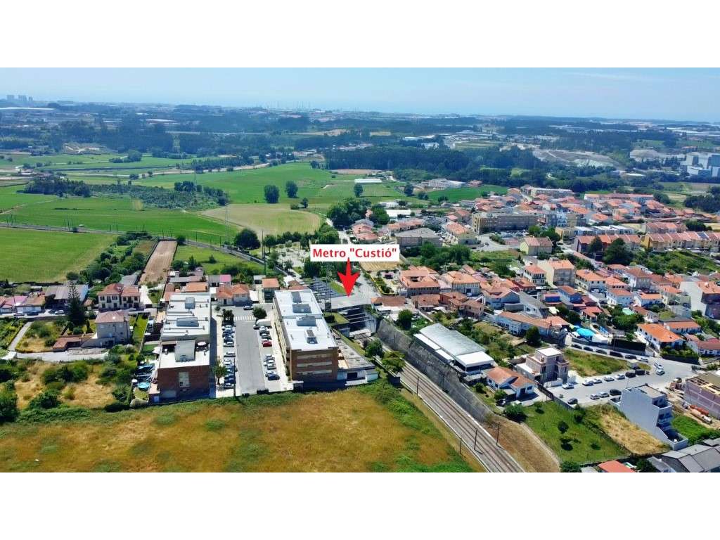 Lote para construção em altura - Custió/Via Norte - Grande imagem: 4/14