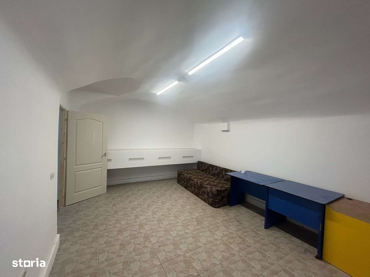 Spațiu Comercial de Închiriat Arad – 70mp, Acces Stradal - Imagine principală: 2/4