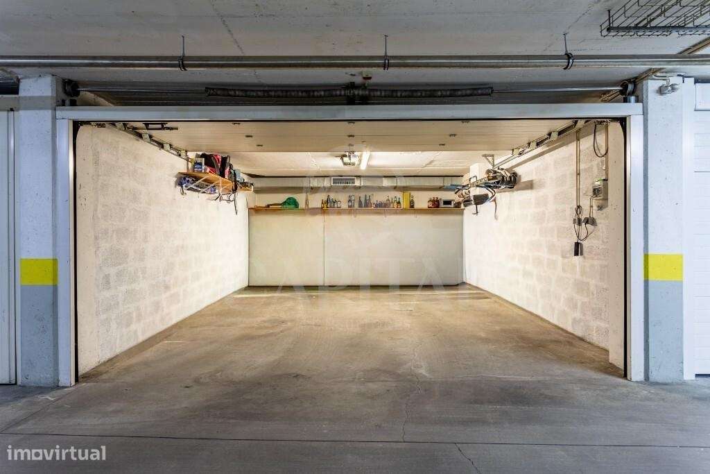 Apartamento T5 Duplex Exclusivo em Primeira Linha de Mar-47