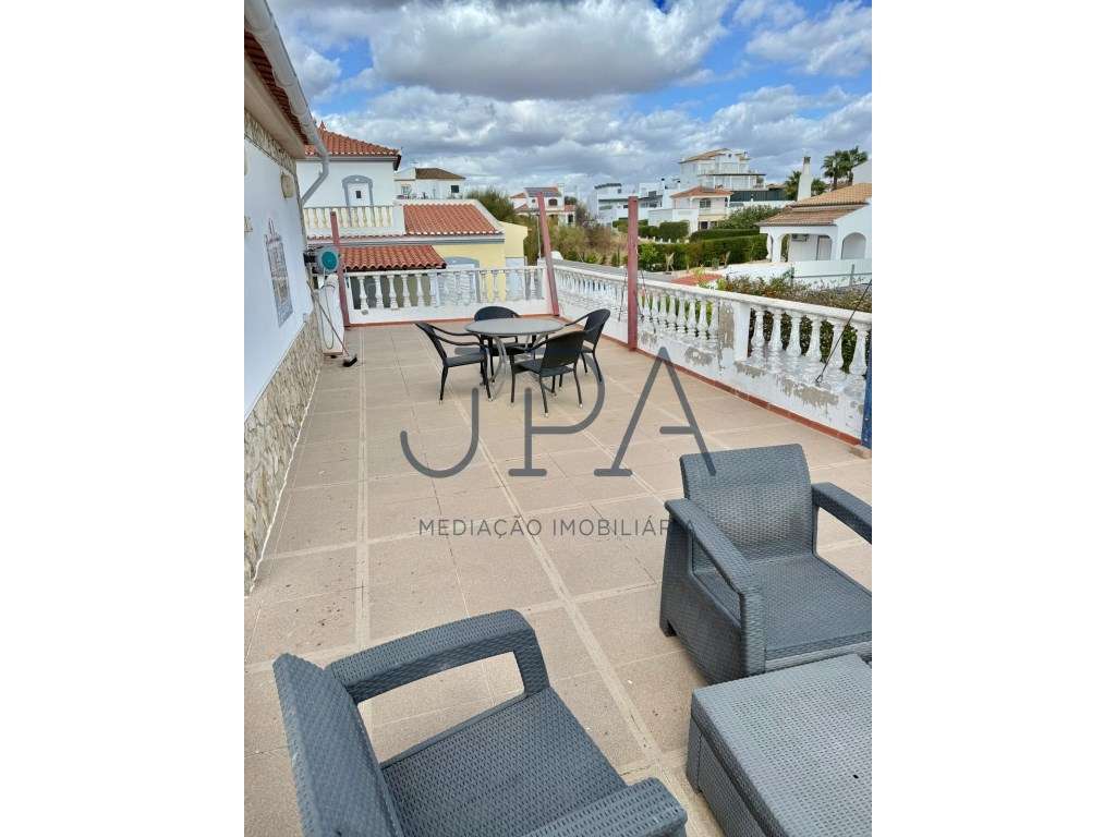 Moradia Isolada V4 +1 com Piscina e Garagem,Quinta do Sobral-22