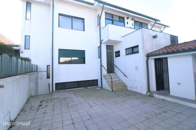 Andar Moradia T3 com garagem em S. Cruz do Bispo-2