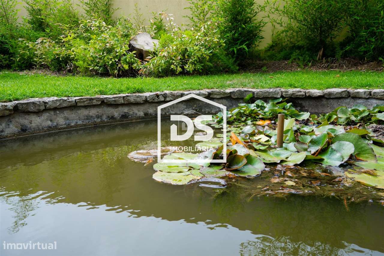 Exclusiva Propriedade Frente Mar com Piscina e Vista Panorâmica | Pare-31