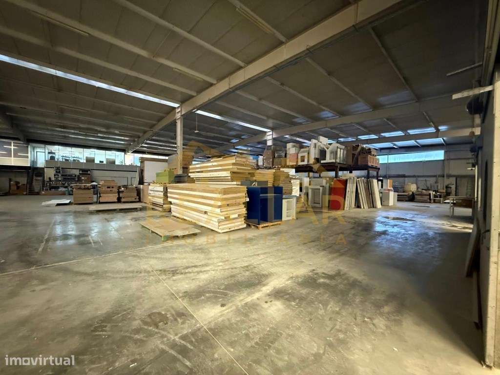 Pavilhão Industrial de Grande Porte: O Coração Logístico do Norte - Grande imagem: 3/21