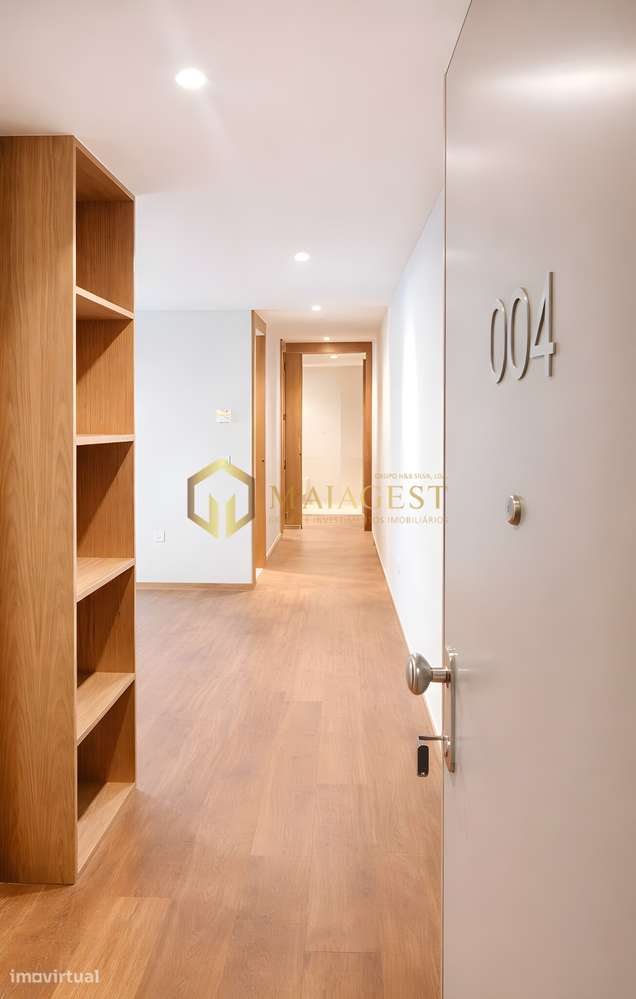 T2 Novo com Varandas em Todas as Divisões e Garagem Dupla - Grande imagem: 3/12