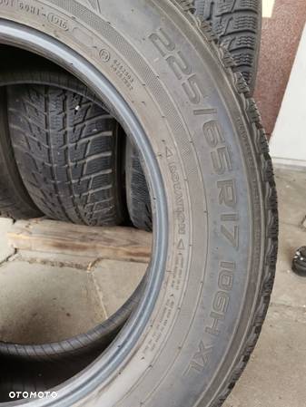 Komplet opon Nokian Tyres WR SUV 3 225/65 R17 106 H XL - 4