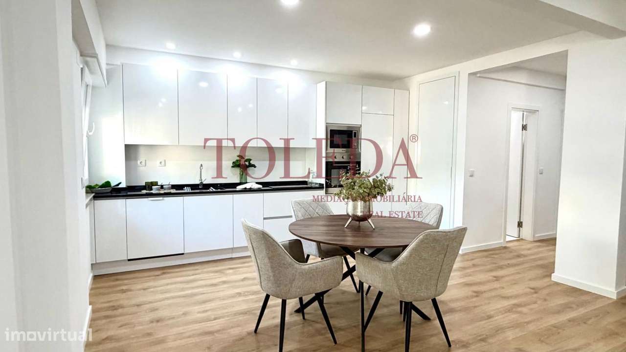 T3 Remodelado ao Colombo c/ varanda 3 WC-3