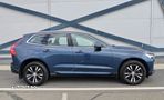 Volvo XC 60 B4 MHEV AT8 AWD Momentum Pro - 3