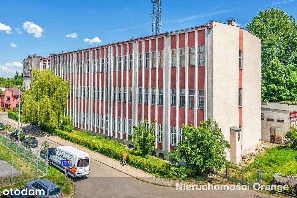 Duży budynek biurowo-mieszkalny w centrum - Pełny obrazek: 4/12